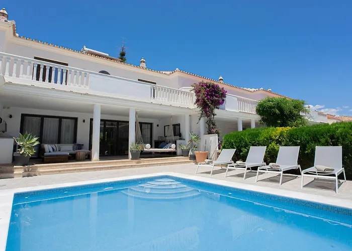 Ferienhaus Charming Townhouse/5bedrs/front Beach/private Pool *